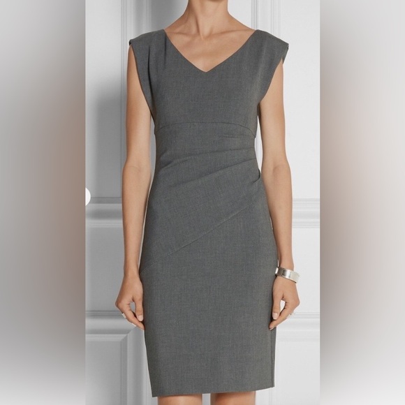 Diane Von Furstenberg NWT Bevin dress, size 6, colour is Night Fall (dark grey) - Picture 11 of 12